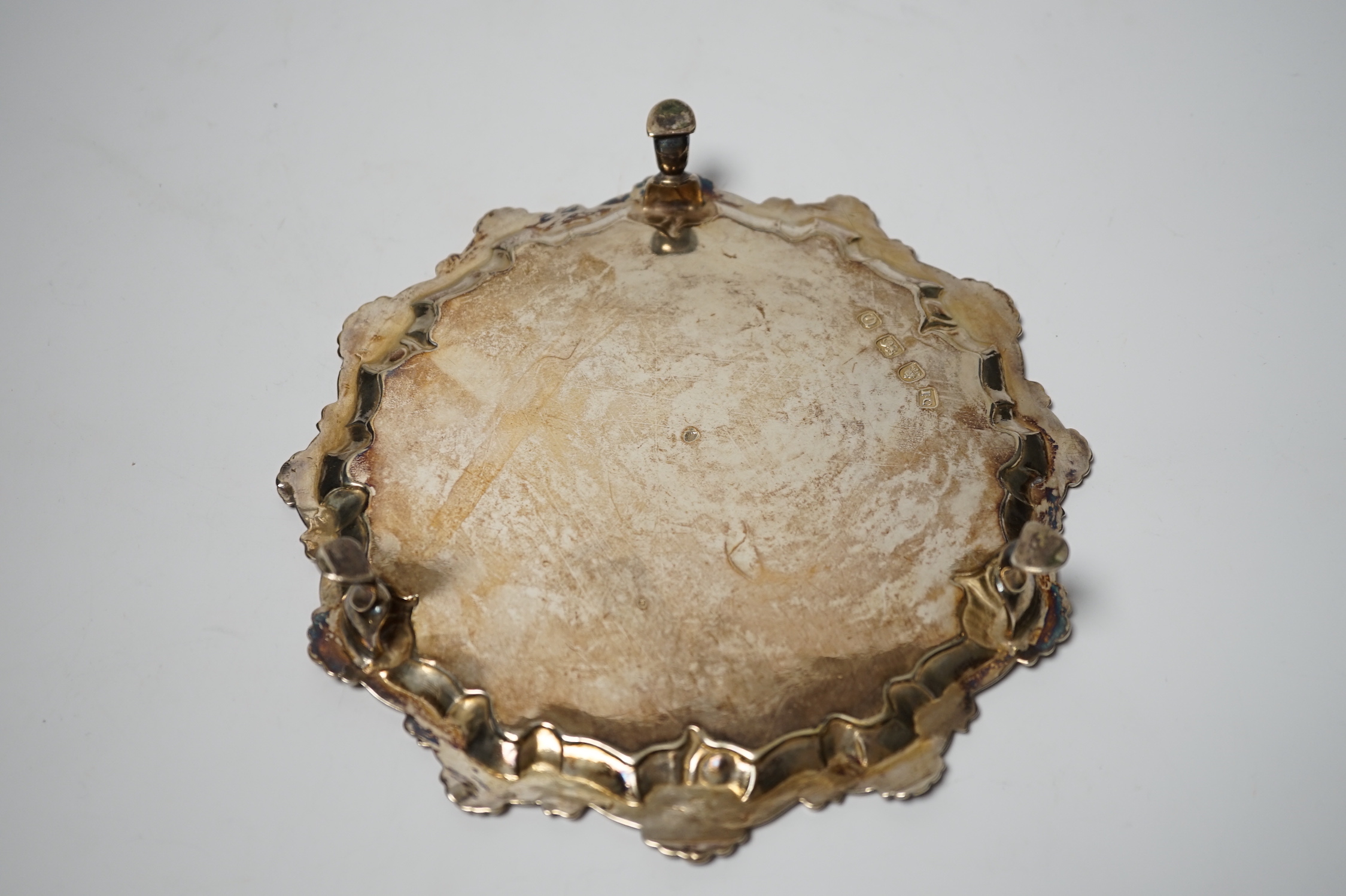 A George III silver waiter, on three hoof feet, John Cox, London, 1771, 18.2cm, 9.6oz.